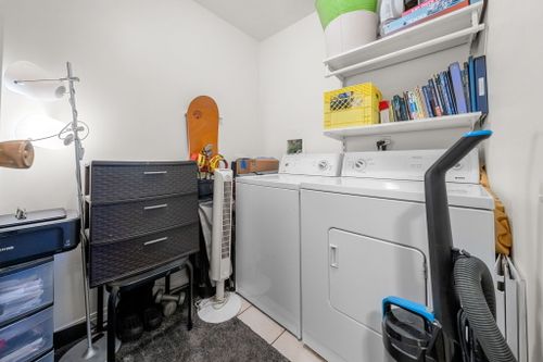 22-web-or-mls-_a738595 at 302 - 2545 Lonsdale Avenue, Upper Lonsdale, North Vancouver