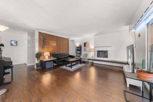 28-web-or-mls-_a738635 at 302 - 2545 Lonsdale Avenue, Upper Lonsdale, North Vancouver