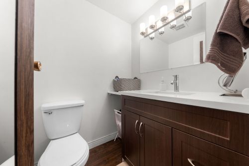 31-web-or-mls-_a738653 at 302 - 2545 Lonsdale Avenue, Upper Lonsdale, North Vancouver