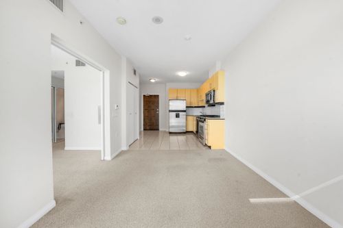 168-e-esplanade-avenue-lower-lonsdale-north-vancouver-13 at 605 - 168 E Esplanade Avenue, Lower Lonsdale, North Vancouver