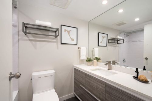 1515-chesterfield-avenue-central-lonsdale-north-vancouver-14 at 304 - 1515 Chesterfield Avenue, Central Lonsdale, North Vancouver