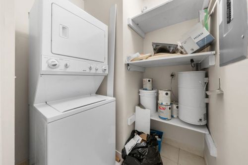 6688-burlington-avenue-metrotown-burnaby-south-34 at 105 - 6688 Burlington Avenue, Metrotown, Burnaby South