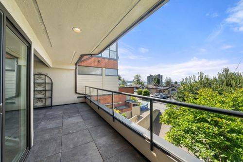 2408-haywood-avenue-dundarave-west-vancouver-15 at 201 - 2408 Haywood Avenue, Dundarave, West Vancouver