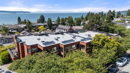 2408-haywood-avenue-dundarave-west-vancouver-32 at 201 - 2408 Haywood Avenue, Dundarave, West Vancouver