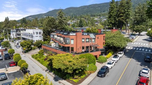 2408-haywood-avenue-dundarave-west-vancouver-33 at 201 - 2408 Haywood Avenue, Dundarave, West Vancouver