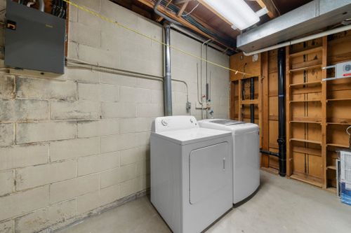 7319-coronado-drive-montecito-burnaby-north-37 at 7319 Coronado Drive, Montecito, Burnaby North