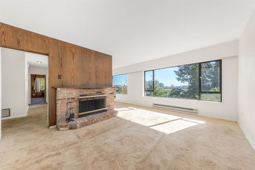 940-keith-road-park-royal-west-vancouver-09 at 940 Keith Road, Park Royal, West Vancouver