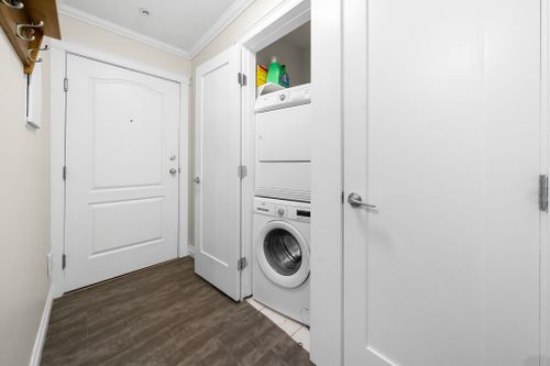 1023-wolfe-avenue-cambie-vancouver-west-30 at 106 - 1023 Wolfe Avenue, Cambie, Vancouver West 1023-wolfe-avenue-cambie-vancouver-west-30 at 106 - 1023 Wolfe Avenue, Cambie, Vancouver West