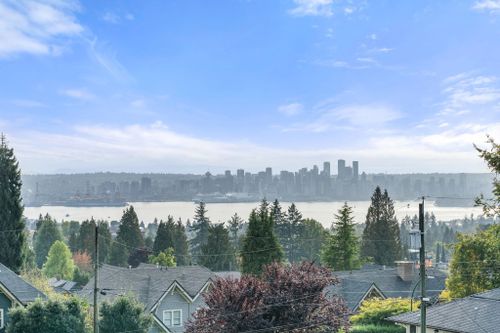 3041-st-marys-avenue-upper-lonsdale-north-vancouver-02 at 3041 St. Marys Avenue, Upper Lonsdale, North Vancouver