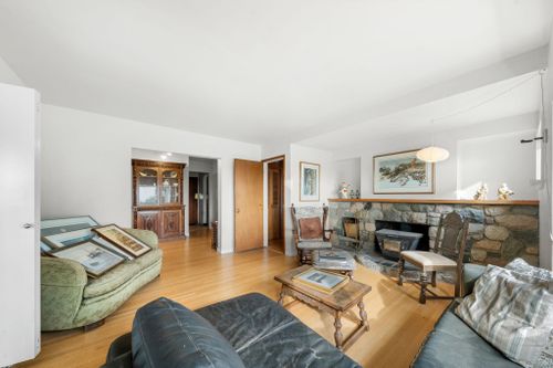 3041-st-marys-avenue-upper-lonsdale-north-vancouver-09 at 3041 St. Marys Avenue, Upper Lonsdale, North Vancouver