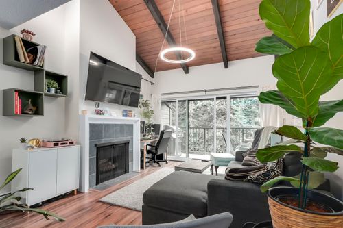 330-e-7th-avenue-mount-pleasant-ve-vancouver-east-01 at 301 - 330 E 7th Avenue, Mount Pleasant VE, Vancouver East