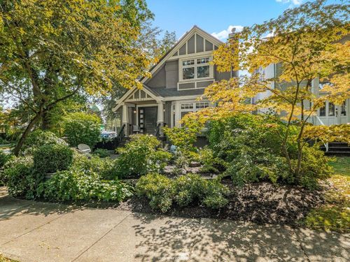 2702-w-15th-avenue-kitsilano-vancouver-west-01 at 2702 W 15th Avenue, Kitsilano, Vancouver West