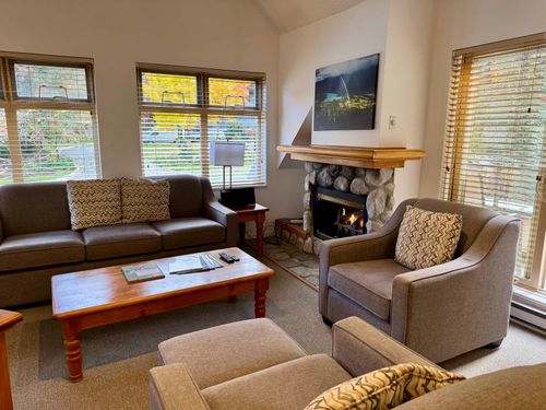 2050-lake-placid-road-whistler-creek-whistler-04 at 231 W7 - 2050 Lake Placid Road, Whistler Creek, Whistler