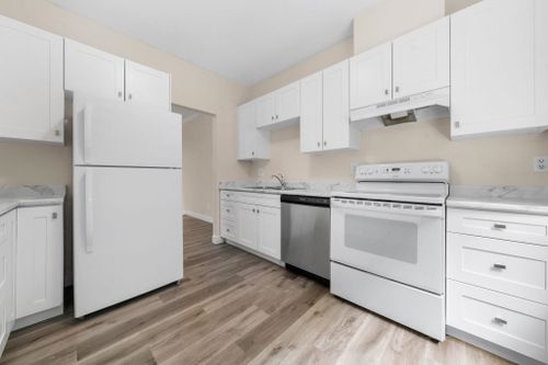 6688-burlington-avenue-metrotown-burnaby-south-16 at 105 - 6688 Burlington Avenue, Metrotown, Burnaby South