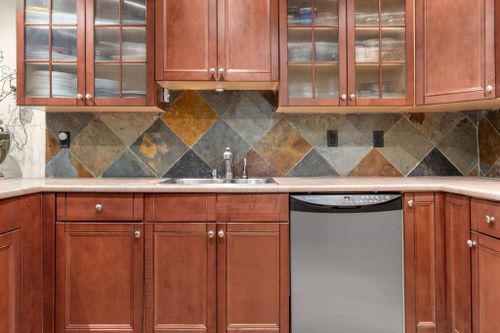 230-w-15th-street-central-lonsdale-north-vancouver-09 at 6 - 230 W 15th Street, Central Lonsdale, North Vancouver