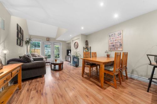 230-w-15th-street-central-lonsdale-north-vancouver-14 at 6 - 230 W 15th Street, Central Lonsdale, North Vancouver