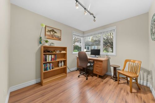 230-w-15th-street-central-lonsdale-north-vancouver-16 at 6 - 230 W 15th Street, Central Lonsdale, North Vancouver