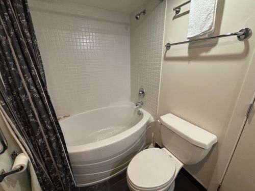 175-w-1st-street-lower-lonsdale-north-vancouver-12 at 902 - 175 W 1st Street, Lower Lonsdale, North Vancouver