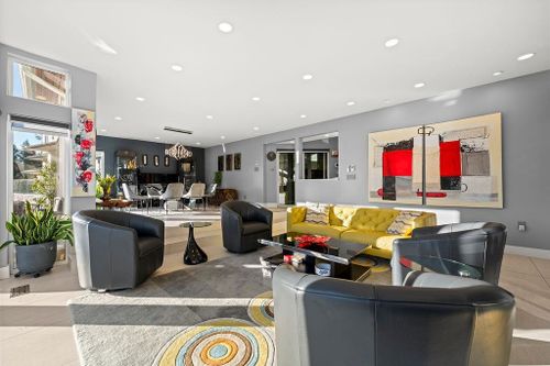 3722-southridge-place-westmount-wv-west-vancouver-05 at 3722 Southridge Place, Westmount WV, West Vancouver