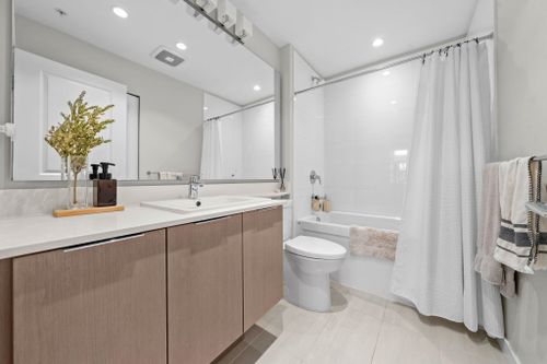 2663-library-lane-lynn-valley-north-vancouver-22 at 314 - 2663 Library Lane, Lynn Valley, North Vancouver