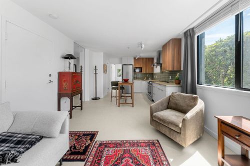 460-14th-street-ambleside-west-vancouver-04 at 101a - 460 14th Street, Ambleside, West Vancouver