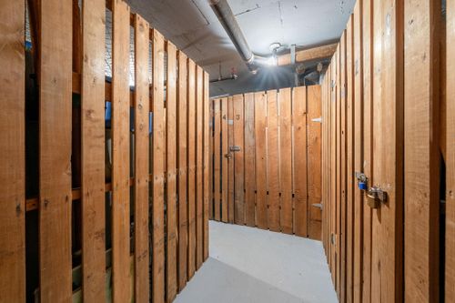 460-14th-street-ambleside-west-vancouver-18 at 101a - 460 14th Street, Ambleside, West Vancouver