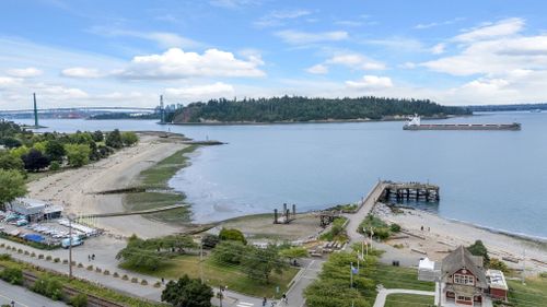 460-14th-street-ambleside-west-vancouver-23 at 101a - 460 14th Street, Ambleside, West Vancouver