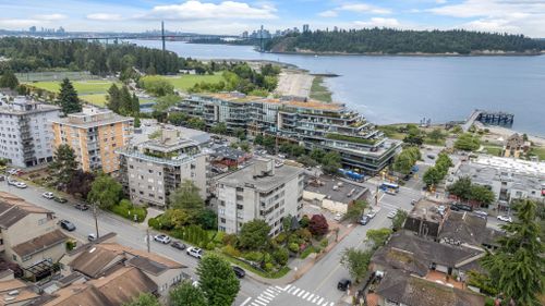 460-14th-street-ambleside-west-vancouver-28 at 101a - 460 14th Street, Ambleside, West Vancouver