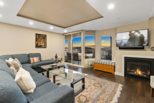 168-chadwick-court-lower-lonsdale-north-vancouver-02 at 609 - 168 Chadwick Court, Lower Lonsdale, North Vancouver