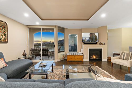 168-chadwick-court-lower-lonsdale-north-vancouver-05 at 609 - 168 Chadwick Court, Lower Lonsdale, North Vancouver