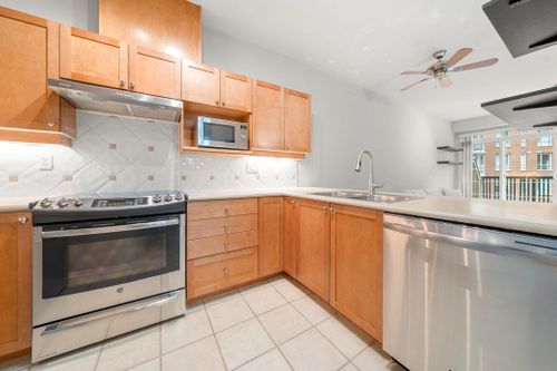 5605-hampton-place-university-vw-vancouver-west-14 at 405 - 5605 Hampton Place, University VW, Vancouver West