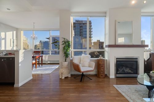 120-w-16th-street-central-lonsdale-north-vancouver-02 at 1401 - 120 W 16th Street, Central Lonsdale, North Vancouver