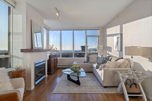 120-w-16th-street-central-lonsdale-north-vancouver-03 at 1401 - 120 W 16th Street, Central Lonsdale, North Vancouver