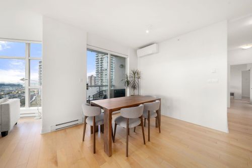 160-e-13th-street-central-lonsdale-north-vancouver-11 at 1006 - 160 E 13th Street, Central Lonsdale, North Vancouver