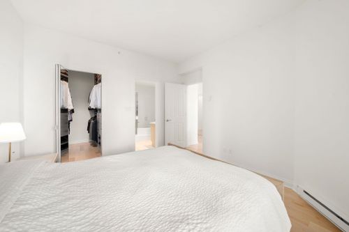 160-e-13th-street-central-lonsdale-north-vancouver-23 at 1006 - 160 E 13th Street, Central Lonsdale, North Vancouver