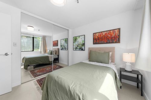 460-14th-street-ambleside-west-vancouver-14 at 101A - 460 14th Street, Ambleside, West Vancouver