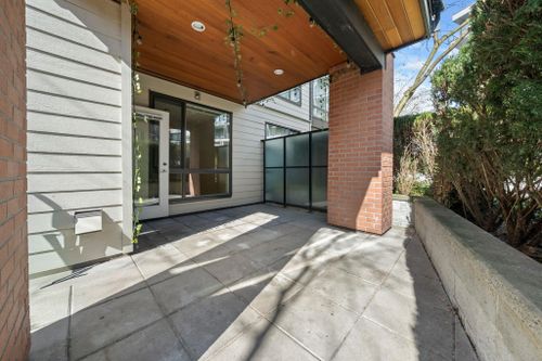 733-w-3rd-street-harbourside-north-vancouver-05 at 107 - 733 W 3rd Street, Harbourside, North Vancouver