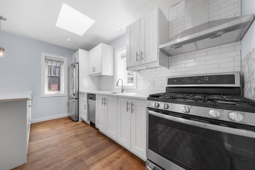 339-e-41st-avenue-main-vancouver-east-04 at 339 E 41st Avenue, Main, Vancouver East