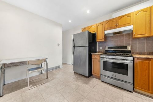 339-e-41st-avenue-main-vancouver-east-14 at 339 E 41st Avenue, Main, Vancouver East