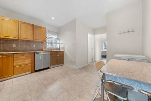 339-e-41st-avenue-main-vancouver-east-16 at 339 E 41st Avenue, Main, Vancouver East