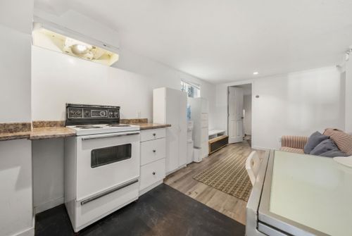 339-e-41st-avenue-main-vancouver-east-25 at 339 E 41st Avenue, Main, Vancouver East