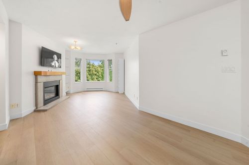 1562-w-5th-avenue-false-creek-vancouver-west-11 at 404 - 1562 W 5th Avenue, False Creek, Vancouver West