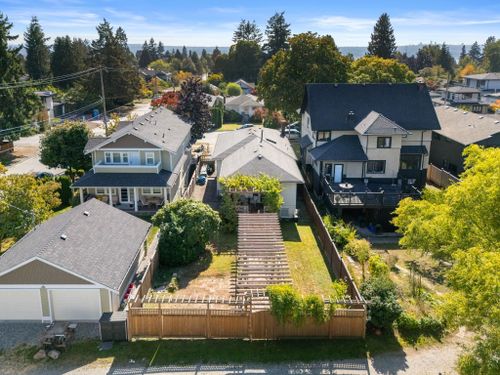 626-e-13th-street-boulevard-north-vancouver-38 at 626 E 13th Street, Boulevard, North Vancouver