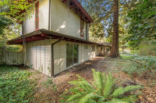 3745-southridge-avenue-bayridge-west-vancouver-05 at 3745 Southridge Avenue, Bayridge, West Vancouver
