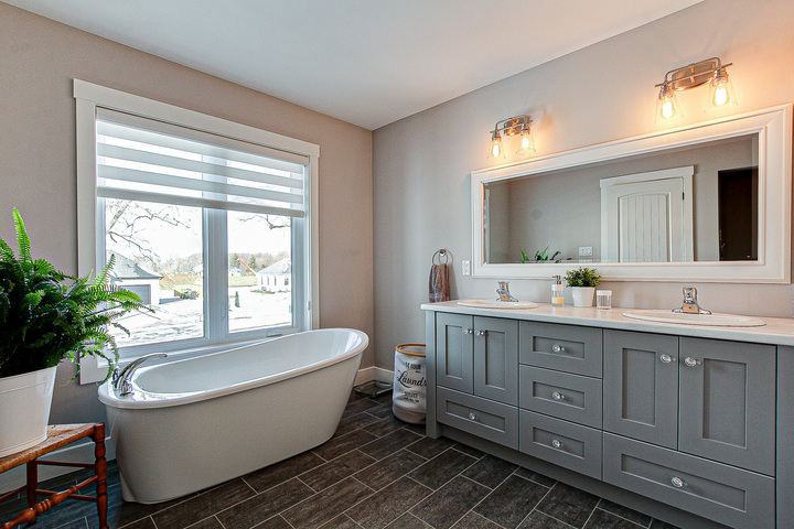 img_7149-img_7153-1 at 77 Street, Otterville