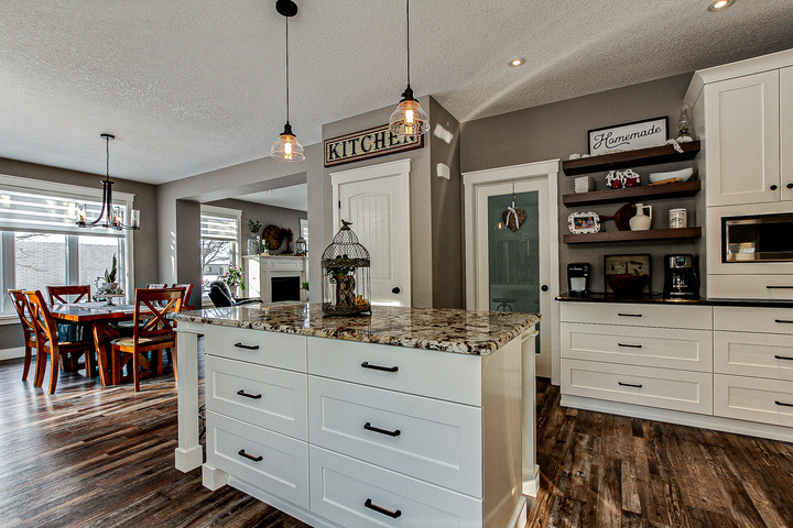 img_7204-img_7208 at 77 Street, Otterville