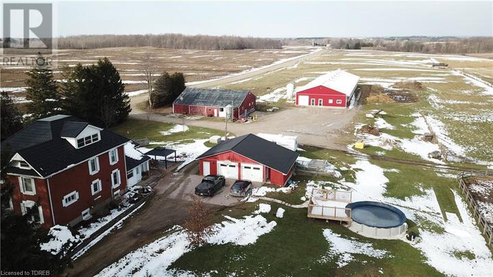 3212-gladstone-drive-mossley-00 at 3212 Gladstone Drive, Mossley