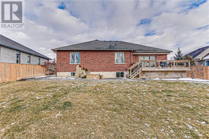 42-graydon-drive-mount-elgin-03 at 42 Graydon Drive, Brantford