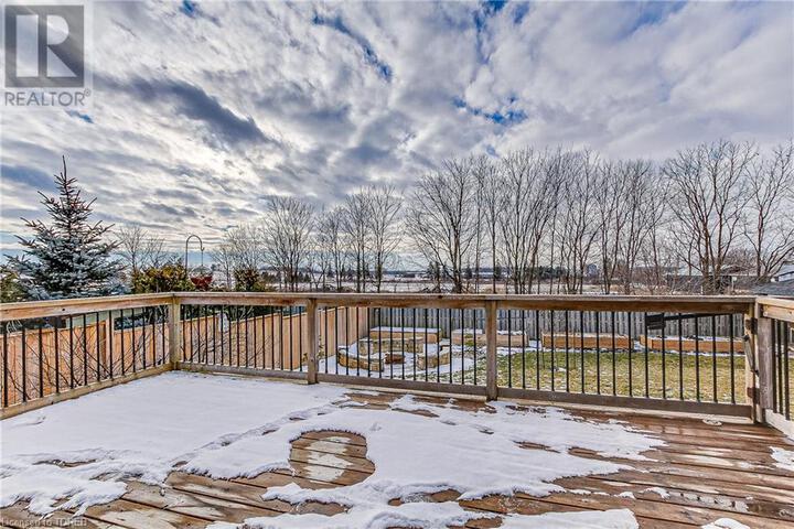 42-graydon-drive-mount-elgin-09 at 42 Graydon Drive, Brantford