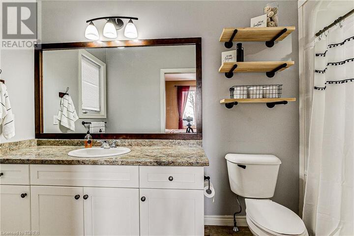 42-graydon-drive-mount-elgin-25 at 42 Graydon Drive, Brantford